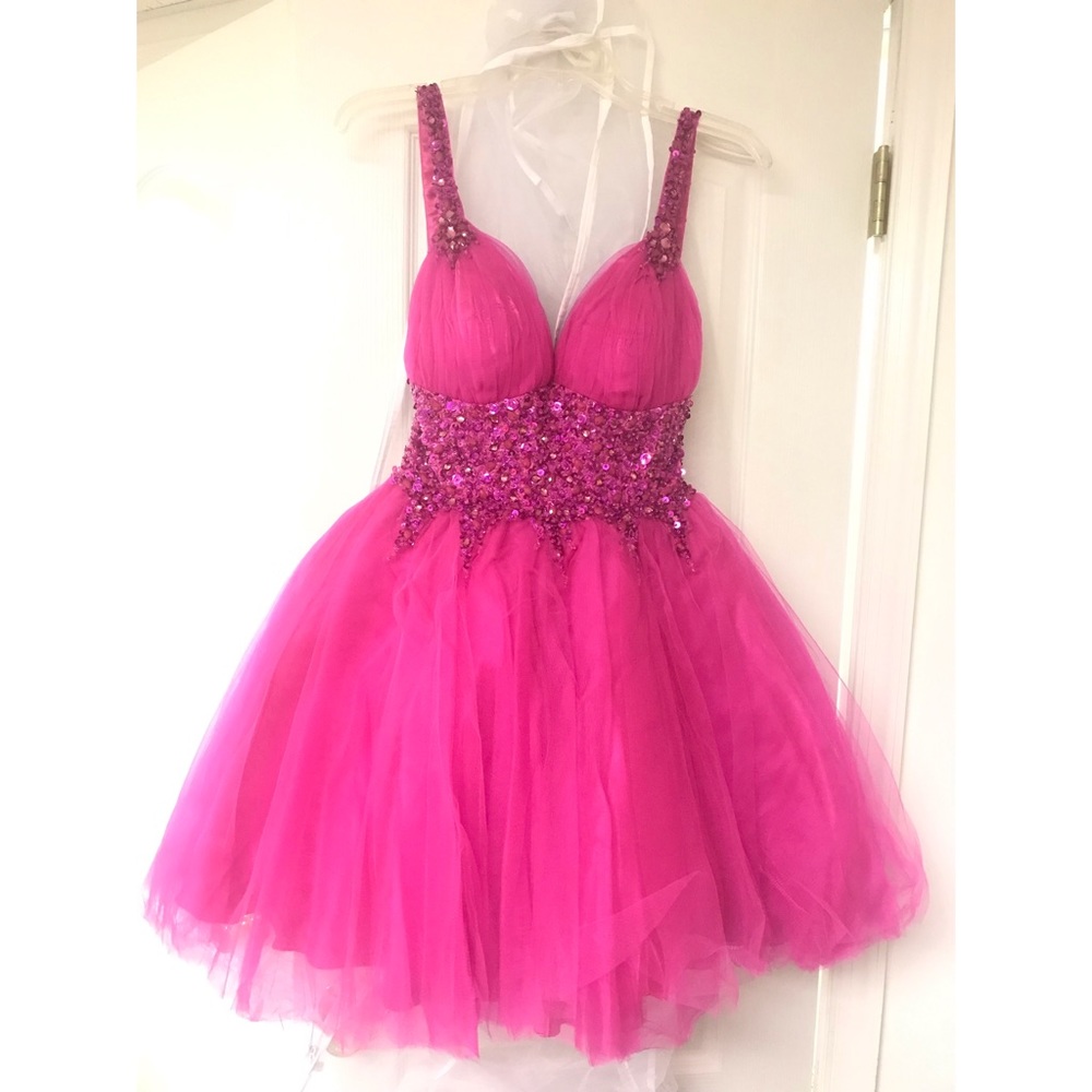 SHERRI HILL hot pink dress sz 2 worn 30minutes!